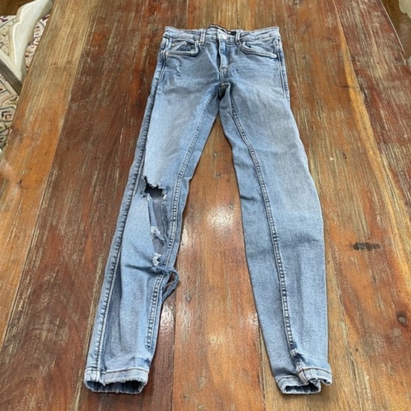 Zara Denim Jeans Size 2 - Picture 1 of 1